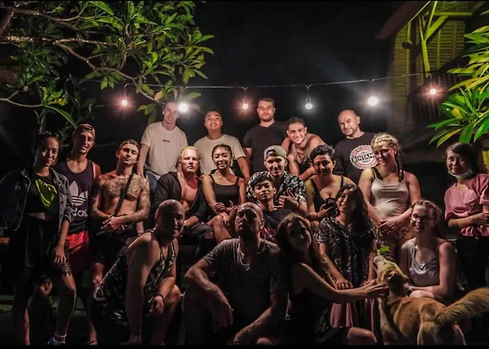Da Housetel Kuta Hostel